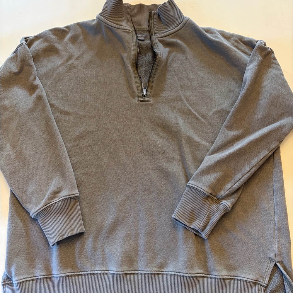 Aerie Woman’s Khaki Green Half-Zip Sweatshirt Size Medium